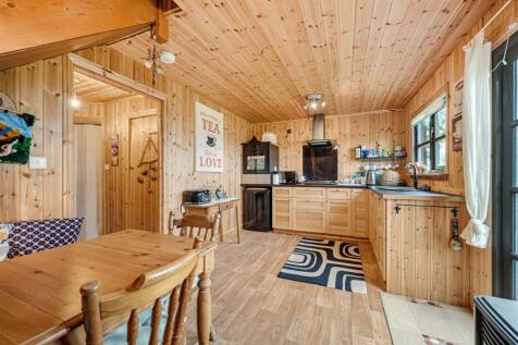 Annexe kitchen/breakfast room