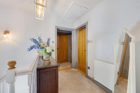 First floor landing