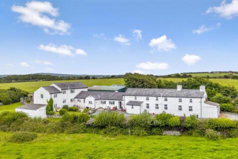 Bryn Farm &amp; Erw&#39;R Wennol