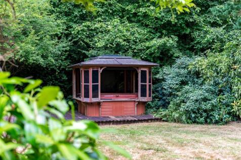 Summer House.jpg