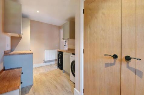 8532402-interior16-800.jpg