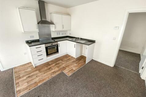 Lounge Kitchen 002.jpg