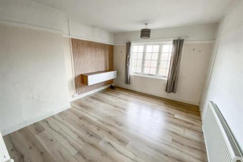 Living Room.jpg