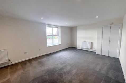 LivingRoom(2)-2025.jpg