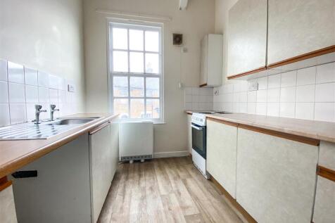 Kitchen (3).jpg