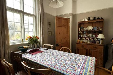 Breakfast Room