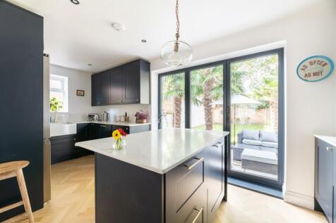 Matlock Road, E10