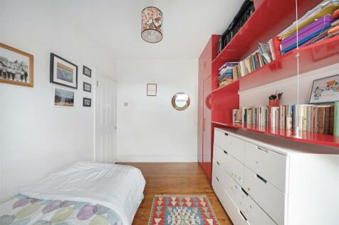 Lea Hall Road, E10