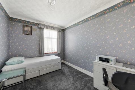 Melbourne Road, E17