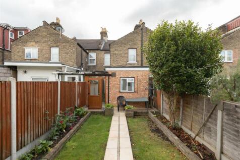 Melbourne Road, E17
