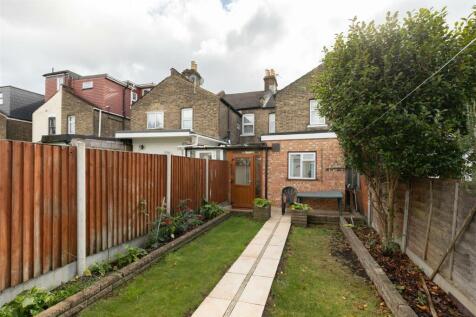 Melbourne Road, E17