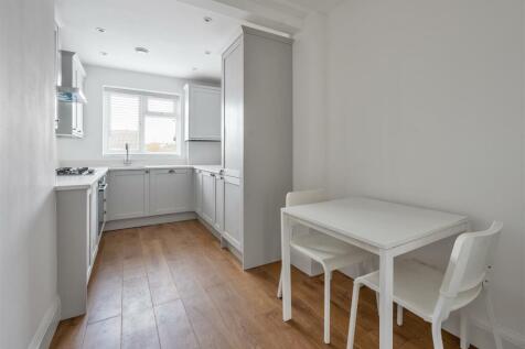 Kitchen-4.jpg