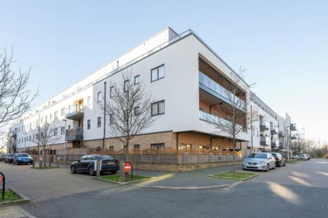 Thornbury Way, E17