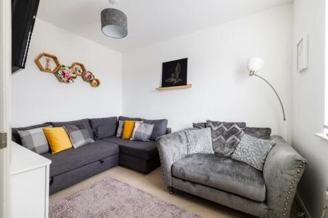 Thornbury Way, E17