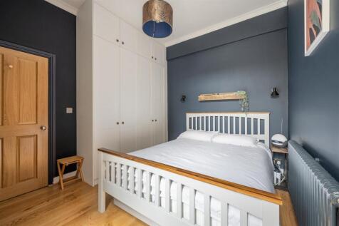 Colchester Road, E10