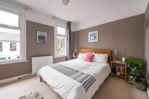 Parkstone Road, E17