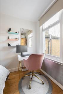Albert Road, E10