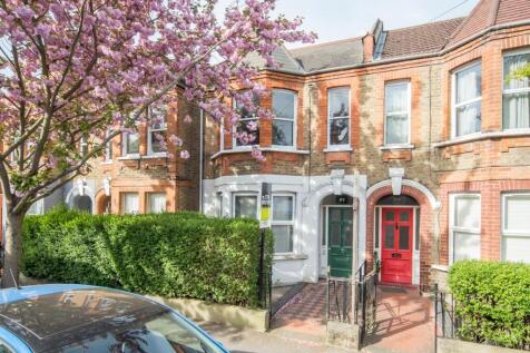 Carr Road E17