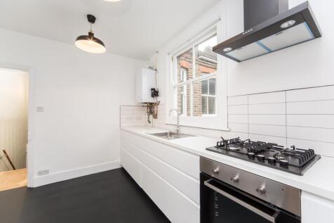 Carr Road E17