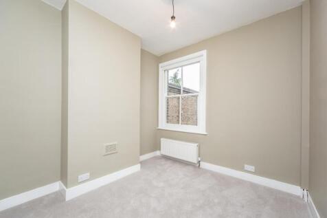 Carr Road E17