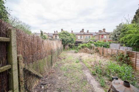 Carr Road E17