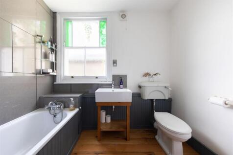 Elmsdale Road E17