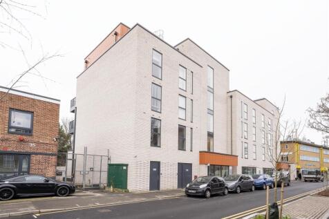 Sutherland Road, E17