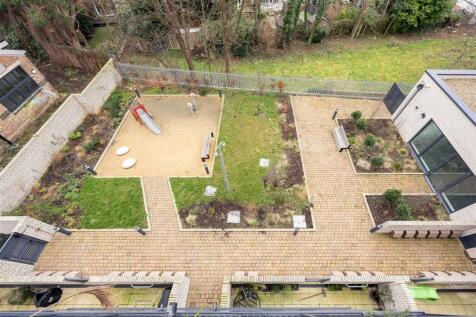 Sutherland Road, E17