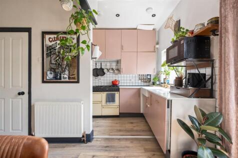 Millicent Road, E10