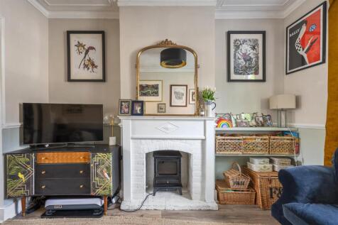 Millicent Road, E10