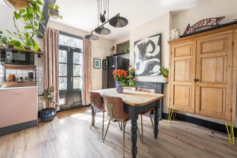 Millicent Road, E10