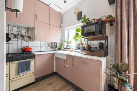 Millicent Road, E10