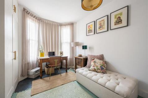 Millicent Road, E10
