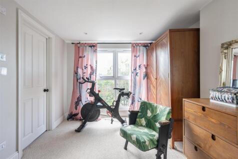 Millicent Road, E10
