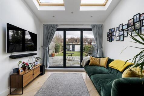 Campbell Road E17
