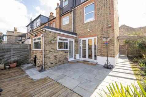 Seaford Road, E17