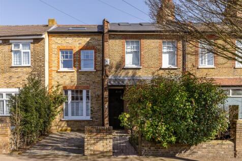 Copeland Road E17