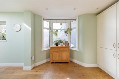 Brookdale Road E17