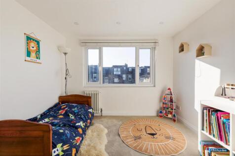 Brookdale Road E17