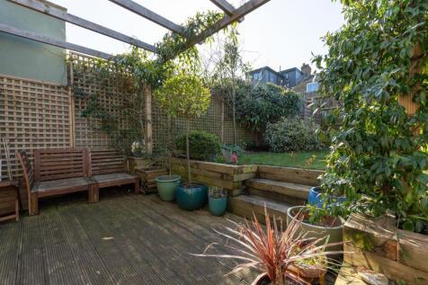 Brookdale Road E17