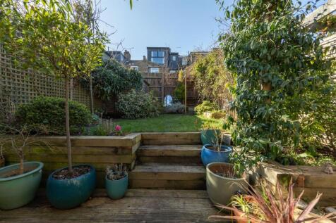 Brookdale Road E17