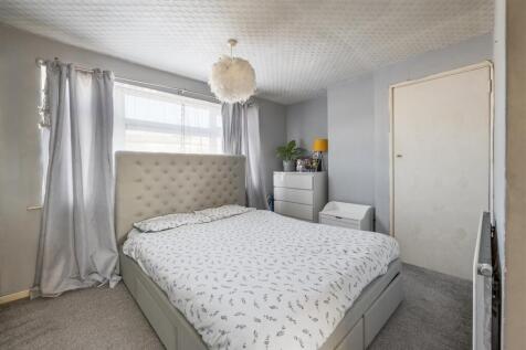 Wood Street E17