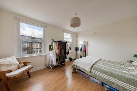 Chingford Road E17