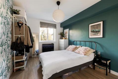 Manor Road, E10