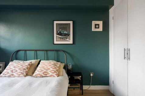 Manor Road, E10
