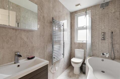 Northcote Road E17