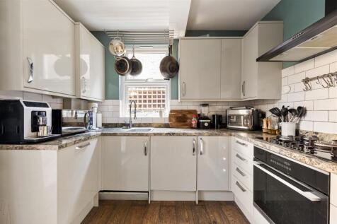 Northcote Road E17