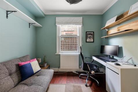 Northcote Road E17
