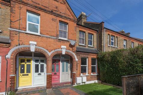 Northcote Road E17