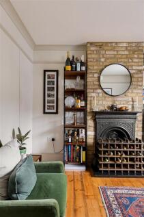 Byron Road E17